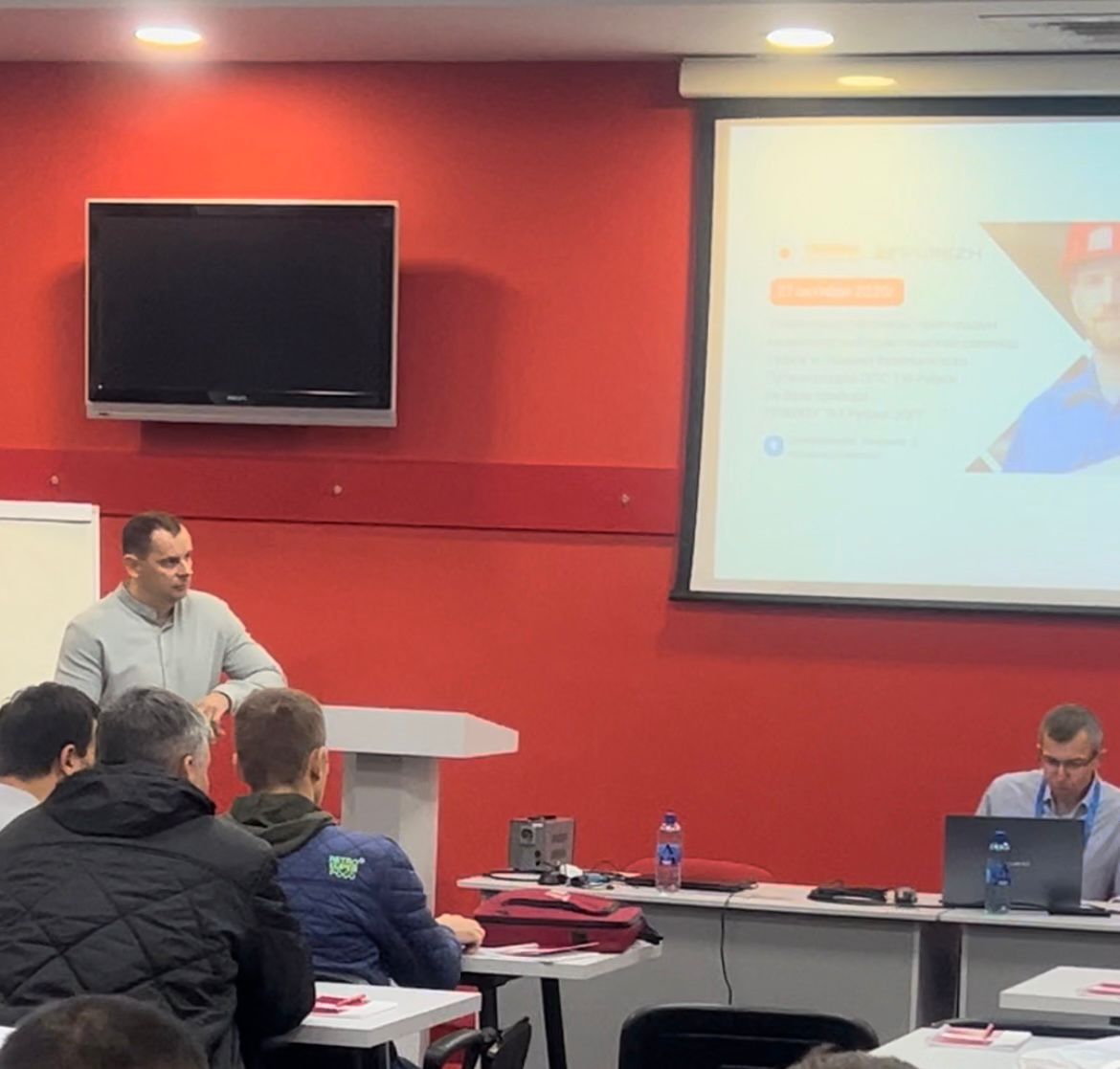 ОСЕНЬ - ВРЕМЯ ИЗУЧАТЬ БЕЗОПАСНОСТЬ